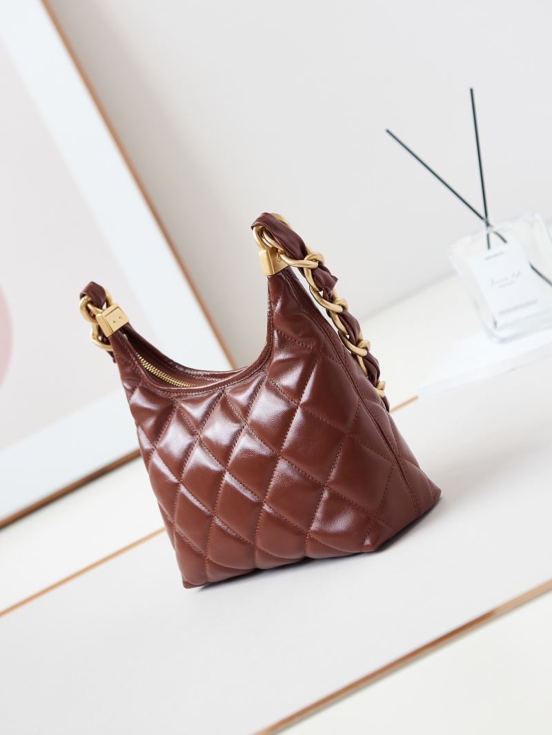 Ch**el hobo bags